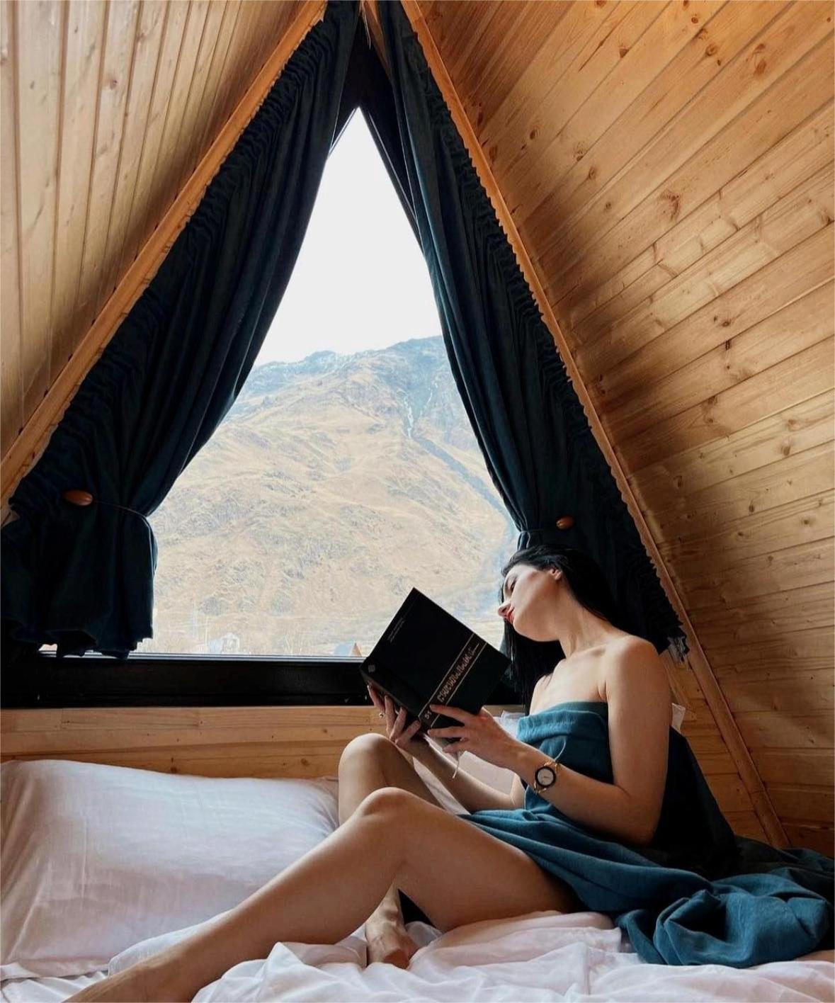 Pyramid Kazbegi Hotel Eksteriør billede